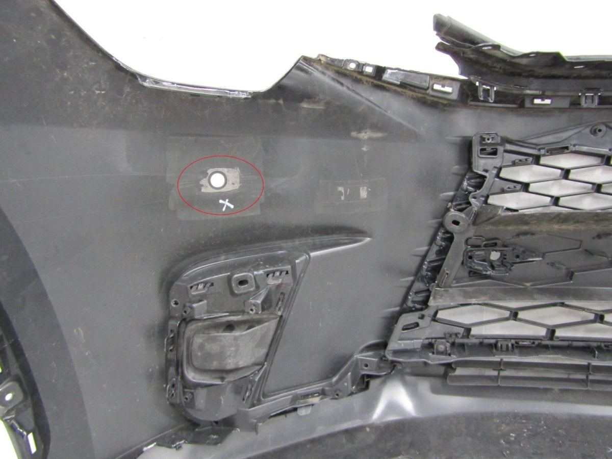 Prednji branik LEXUS LBX 23-