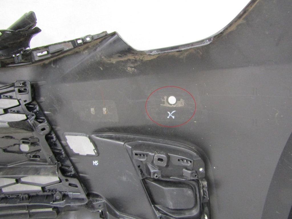 Prednji branik LEXUS LBX 23-