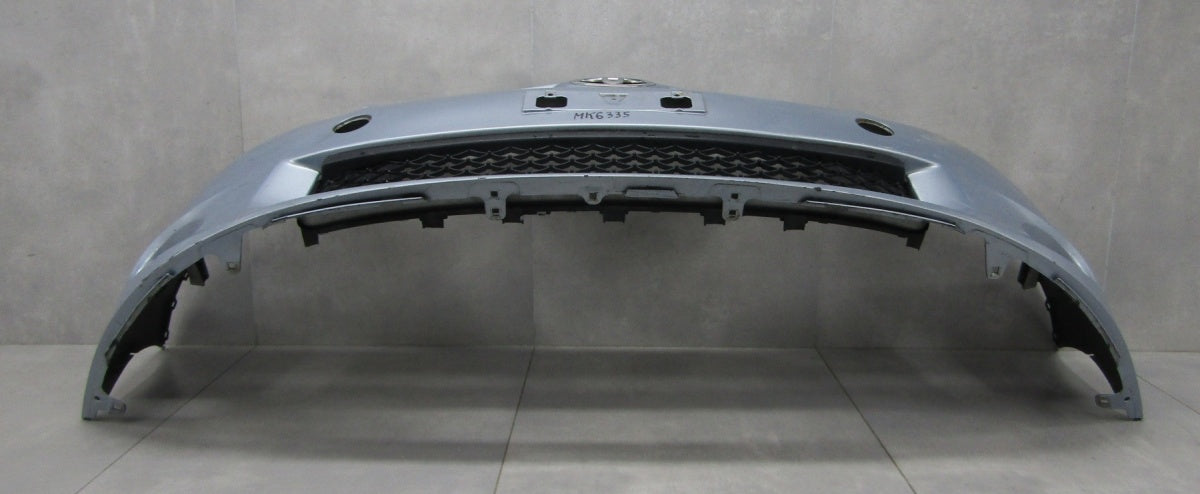 Prednji branik Toyota Auris 1 I Lift 09-13
