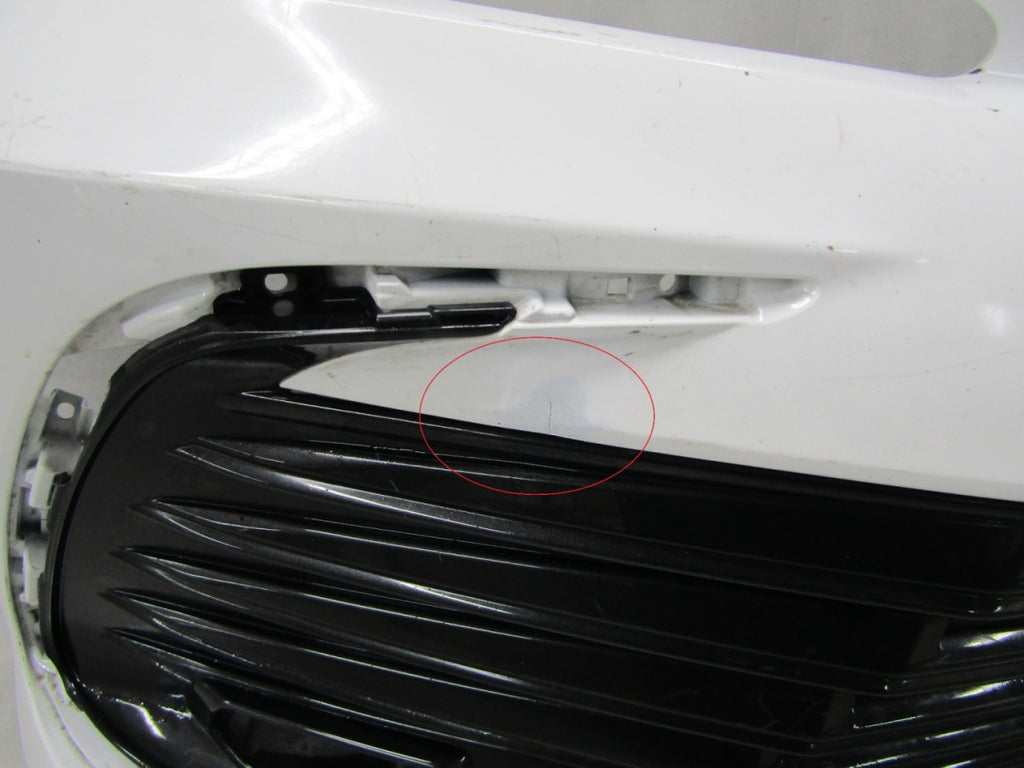Prednji branik Toyota Camry 8 VIII LIFT 21-24 / + ATRAPA GRILLA