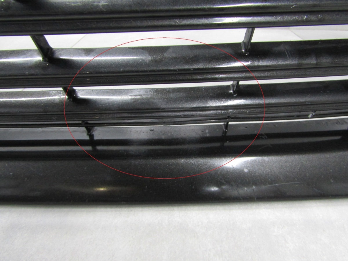 Prednji branik Toyota Camry 8 VIII LIFT 21-24 / + ATRAPA GRILLA