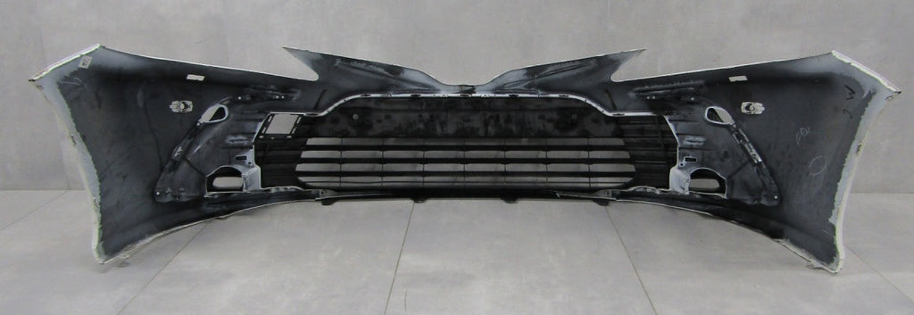 Prednji branik Toyota Camry 8 VIII LIFT 21-24 / + ATRAPA GRILLA