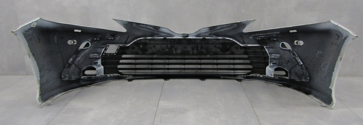 Prednji branik Toyota Camry 8 VIII LIFT 21-24 / + ATRAPA GRILLA