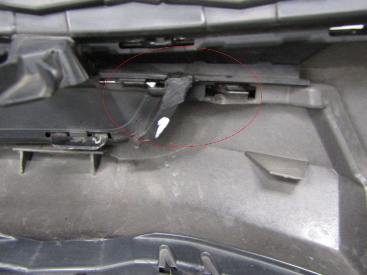 Prednji branik Skoda Kamiq 658 lift 23- / + Podłoga