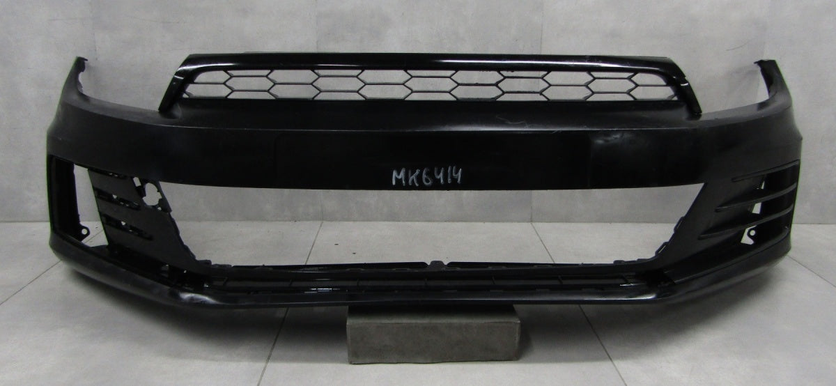 Prednji branik Volkswagen VW Scirocco 3 III R-LINE 1K8 Lift 14-17