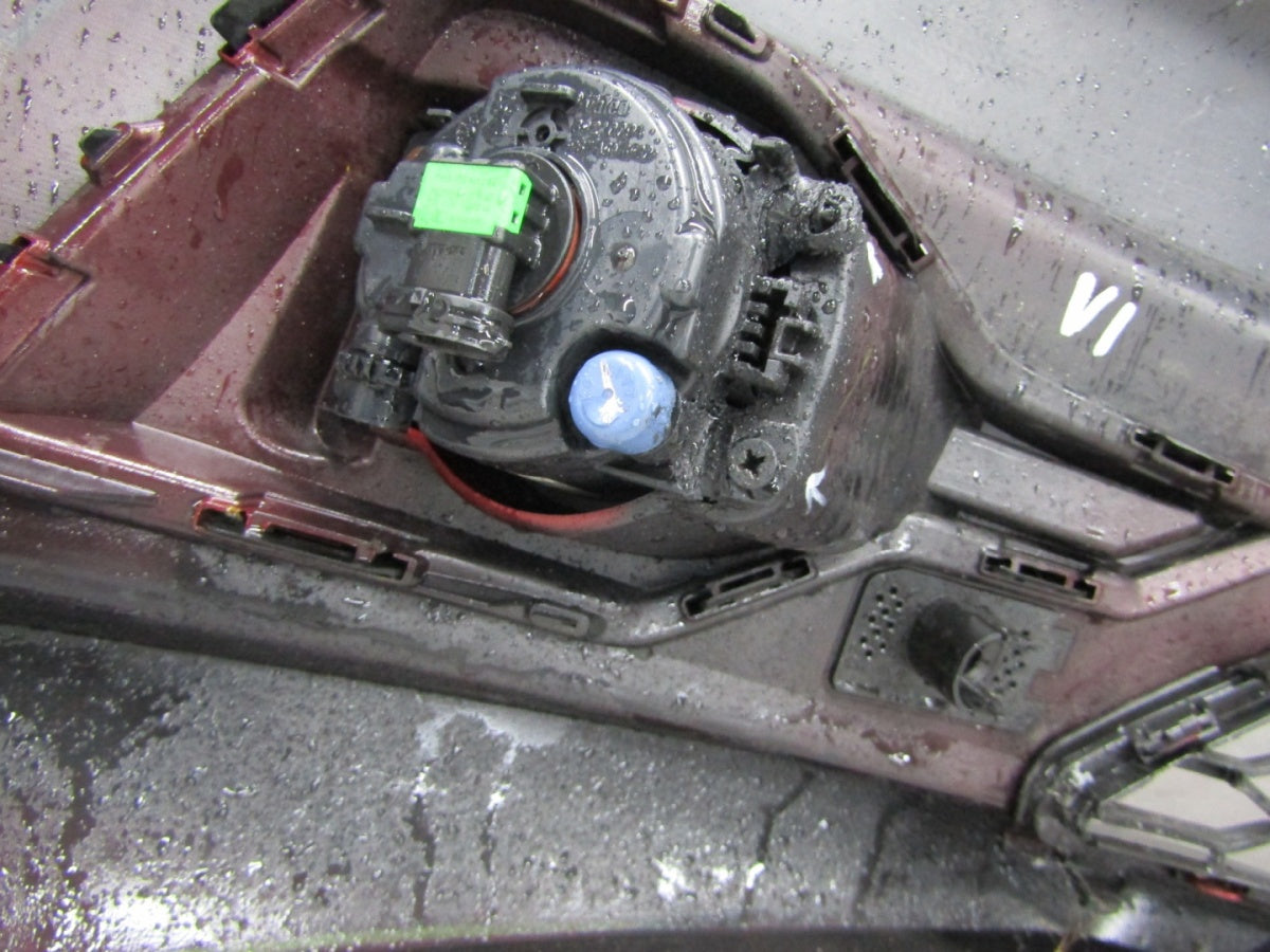 Prednji branik Dacia Sandero 3 III 20-25 / + Halogeny