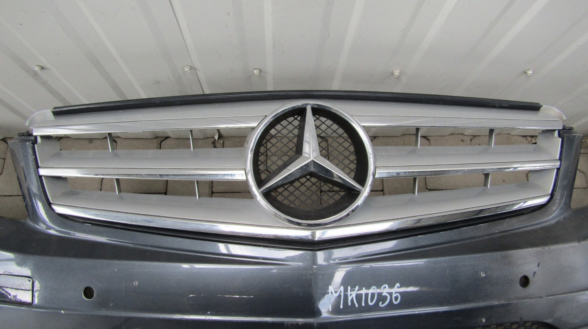 Prednji branik Mercedes C-Klasa 204 AMG 07-10
