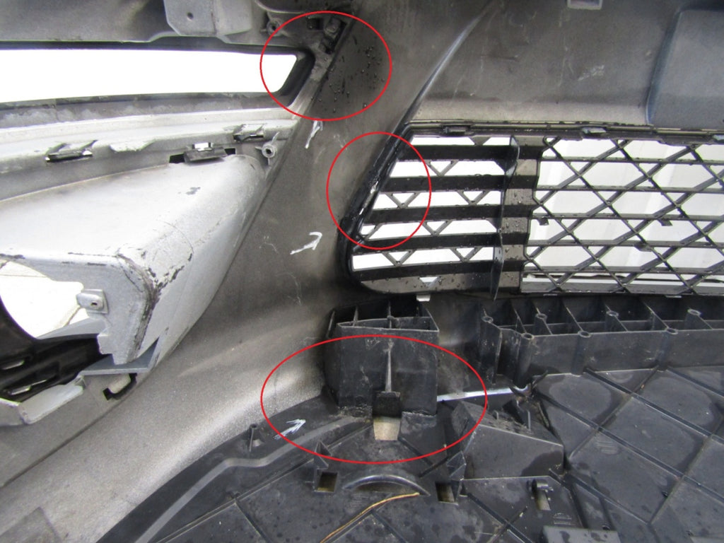 Prednji branik Citroen C4 Picasso Lift 10-13