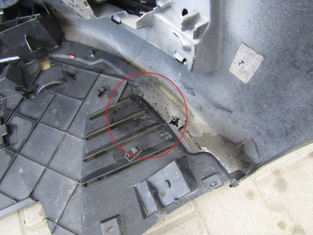 Prednji branik Citroen C4 Picasso Lift 10-13