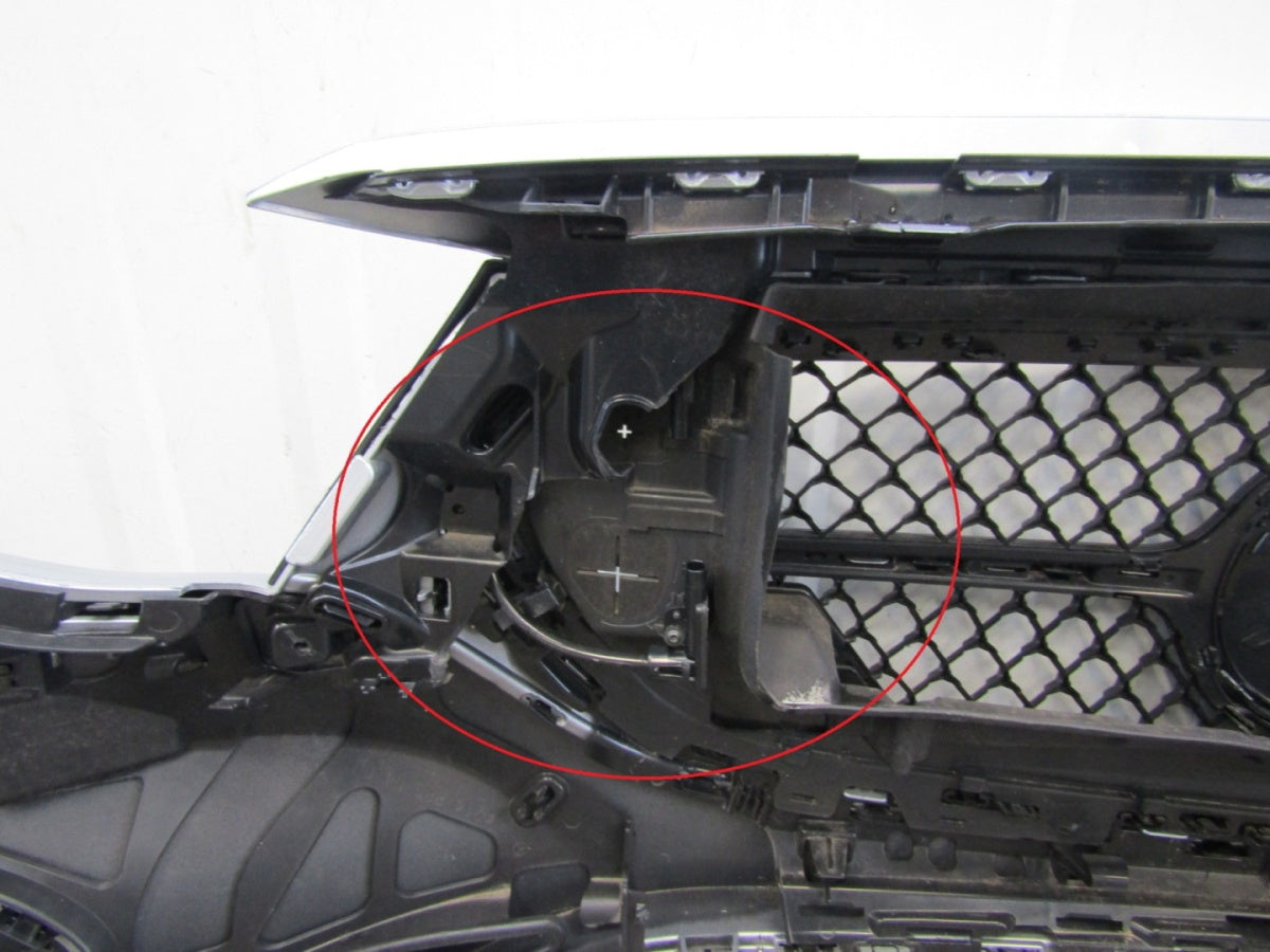 Prednji branik Mercedes Benz E klasa 214 23-