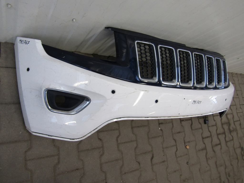 Prednji branik Jeep Grand Cherokee WK2 LIFT 13-17