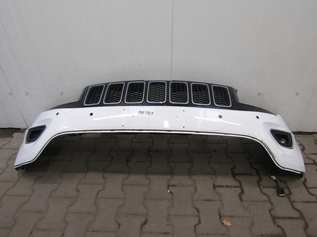 Prednji branik Jeep Grand Cherokee WK2 LIFT 13-17