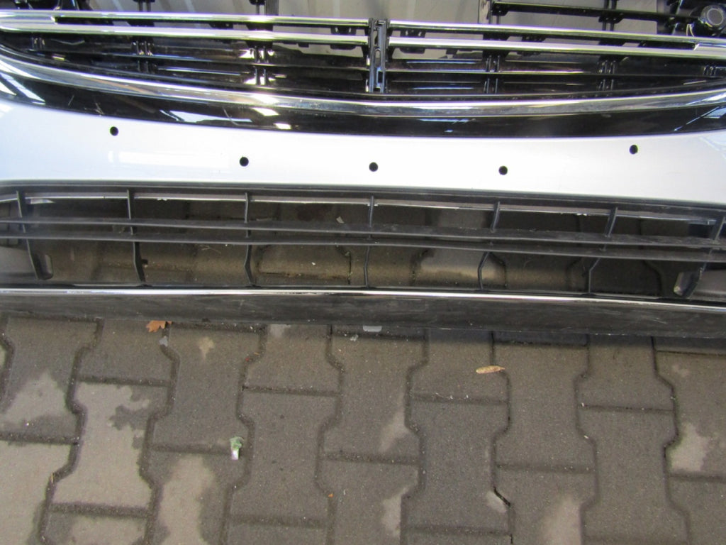 Prednji branik Mercedes Benz E klasa 214 23-