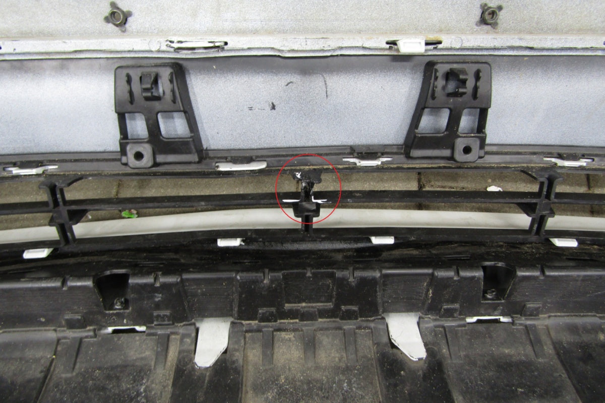 Prednji branik Volvo S90 V90 Lift 20- PŁYTA