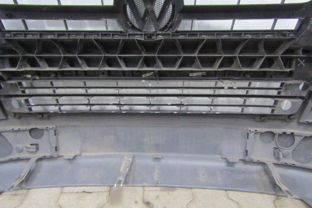 Prednji branik VW Multivan 7E0 2 II Lift 09-15