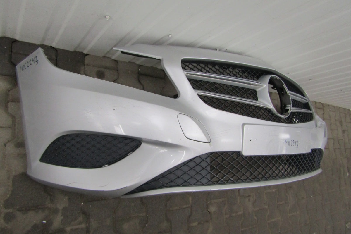 Prednji branik Mercedes A-Klasa 176 12-16 RADAR