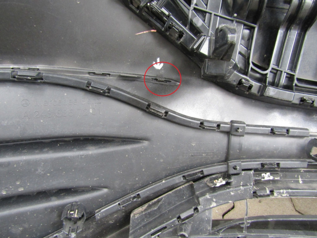 Prednji branik MERCEDES EQB W243 AMG 21-