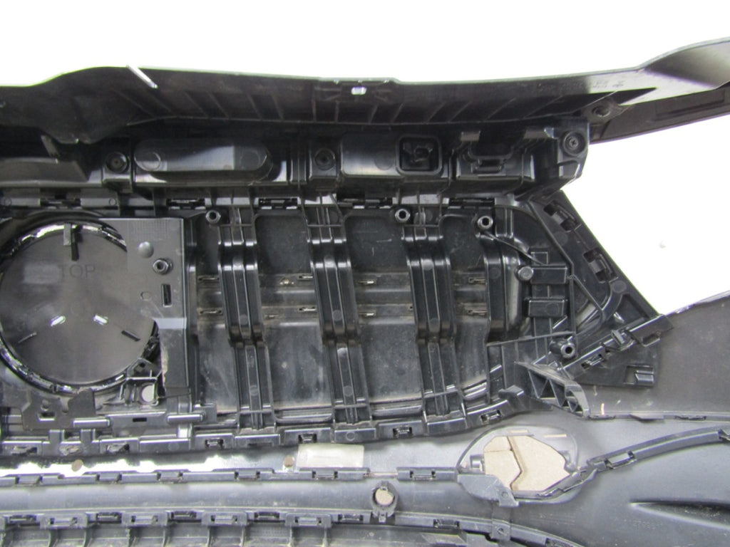 Prednji branik MERCEDES EQB W243 AMG 21-