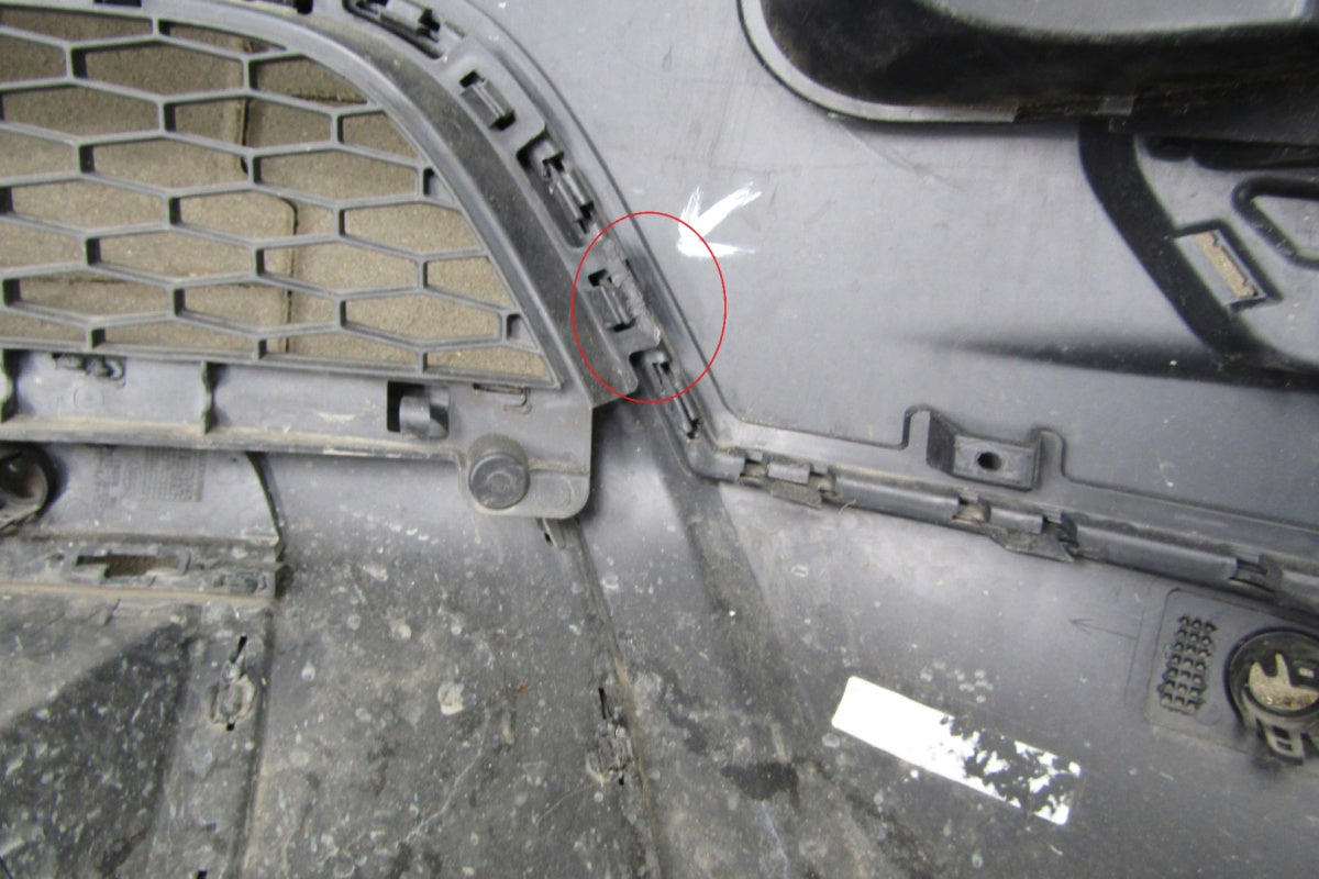 Prednji branik LAND ROVER DISCOVERY SPORT L550 14-18