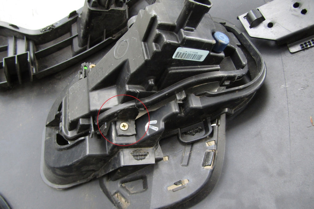 Prednji branik LAND ROVER DISCOVERY SPORT L550 14-18
