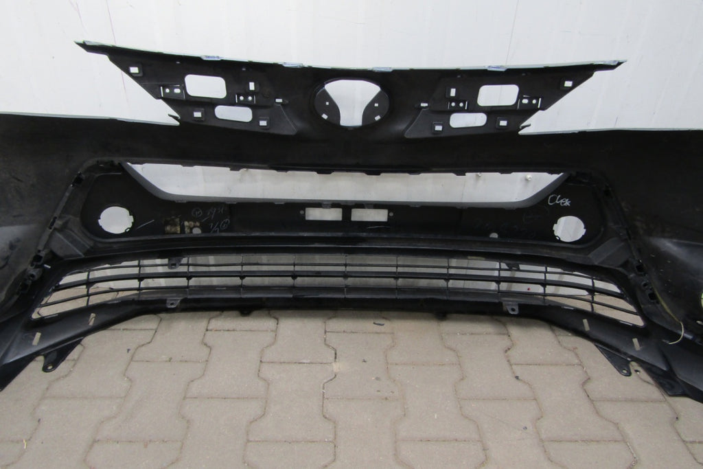 Prednji branik Toyota RAV 4 IV 12-15