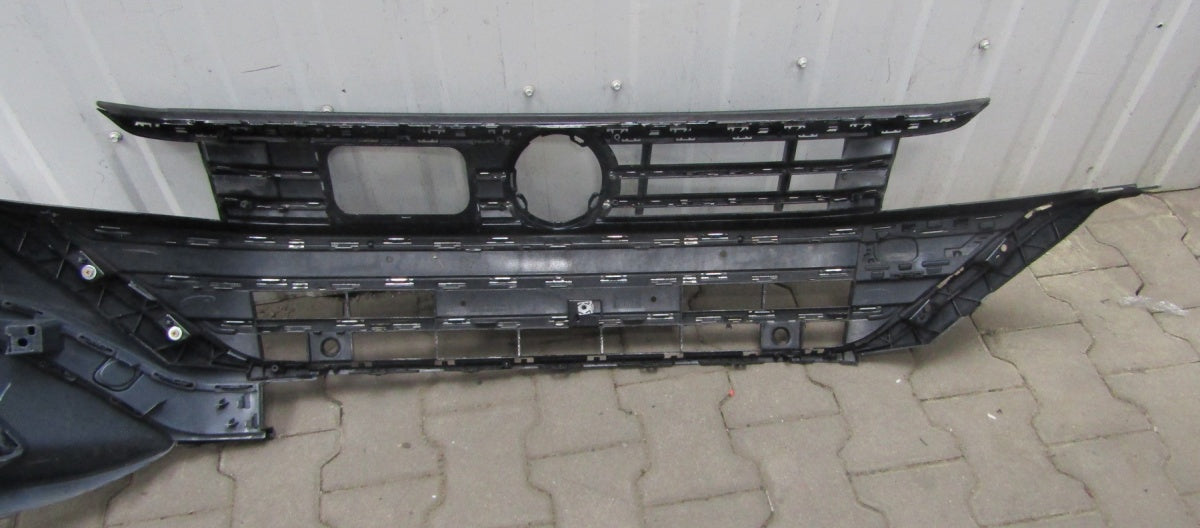 Prednji branik VW ARTEON R LINE LIFT eHybrid 20-