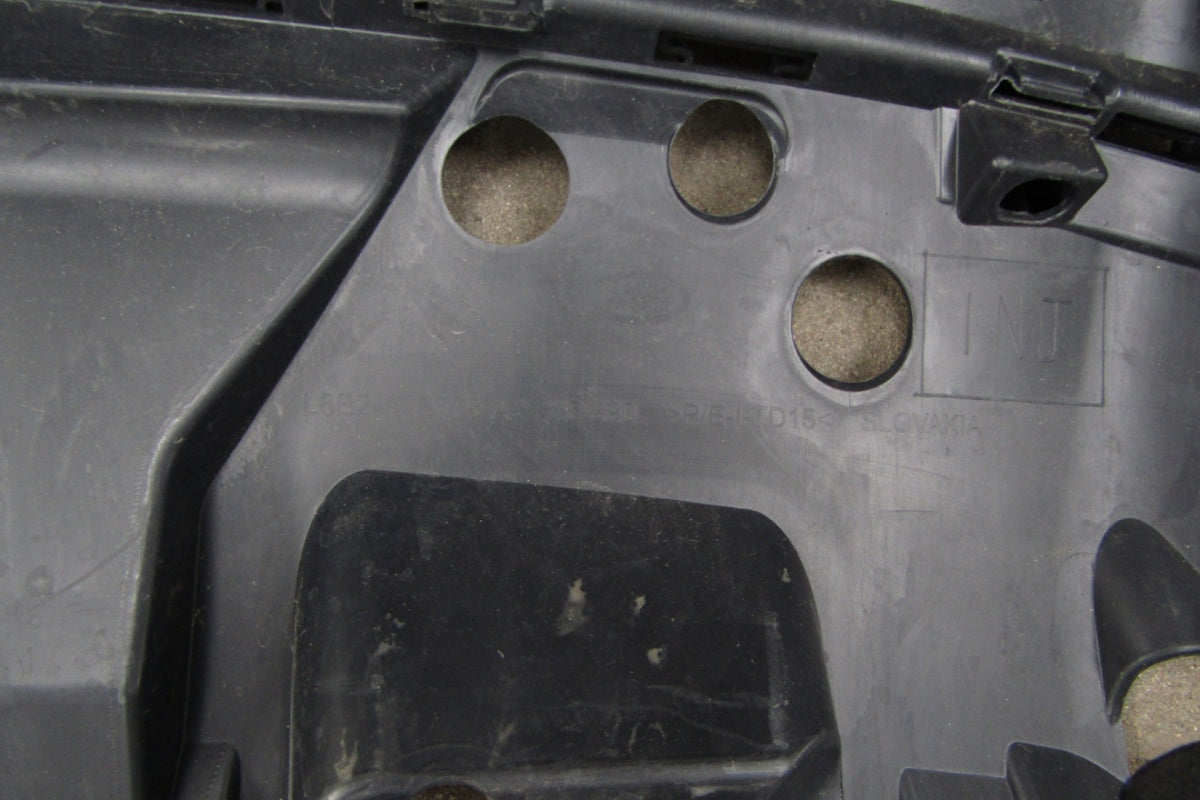Prednji branik Land Rover Defender 2 II L663 20-