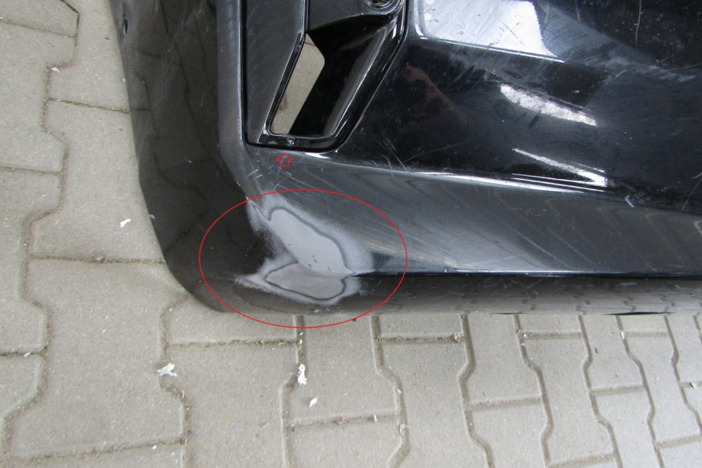 Prednji branik BMW 7 G70 M paket 22-