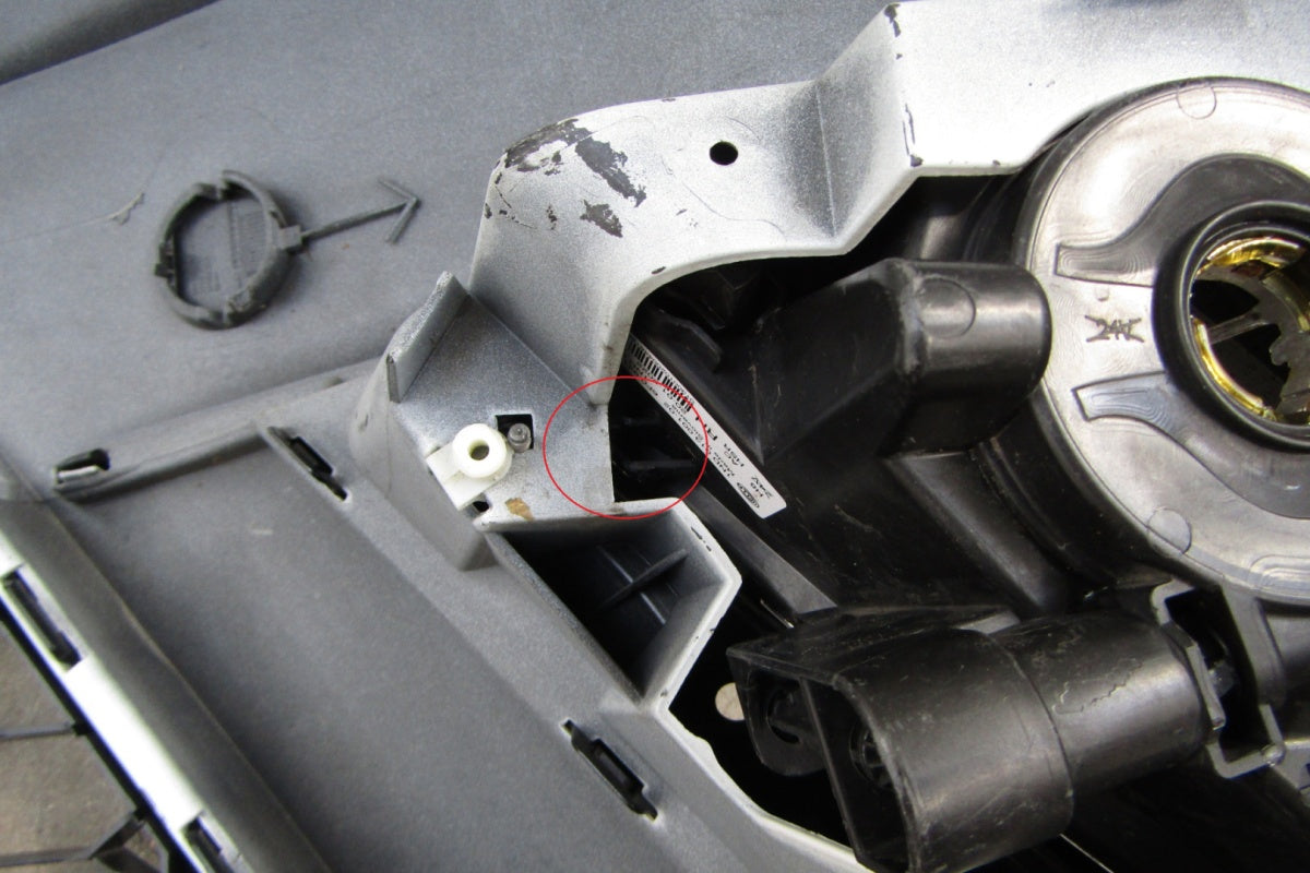 Prednji branik Seat Ibiza FR V 5 6F0 17-