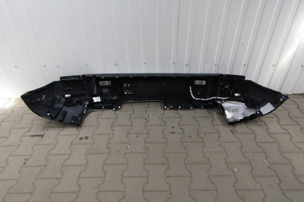 Zadnji branik Land Rover Defender II 20-