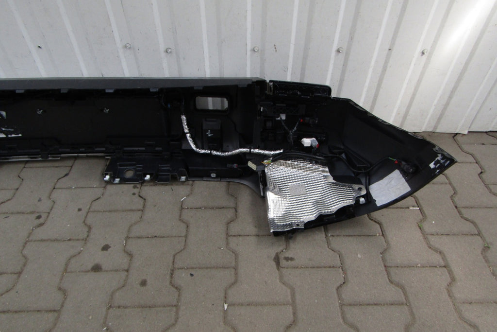 Zadnji branik Land Rover Defender II 20-