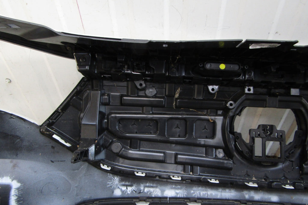 Prednji branik Mercedes-Benz EQB LIFT 24-