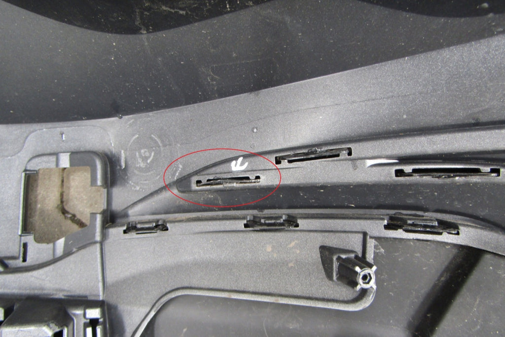 Prednji branik VW Golf 8 VIII R-Line 5H0 20-