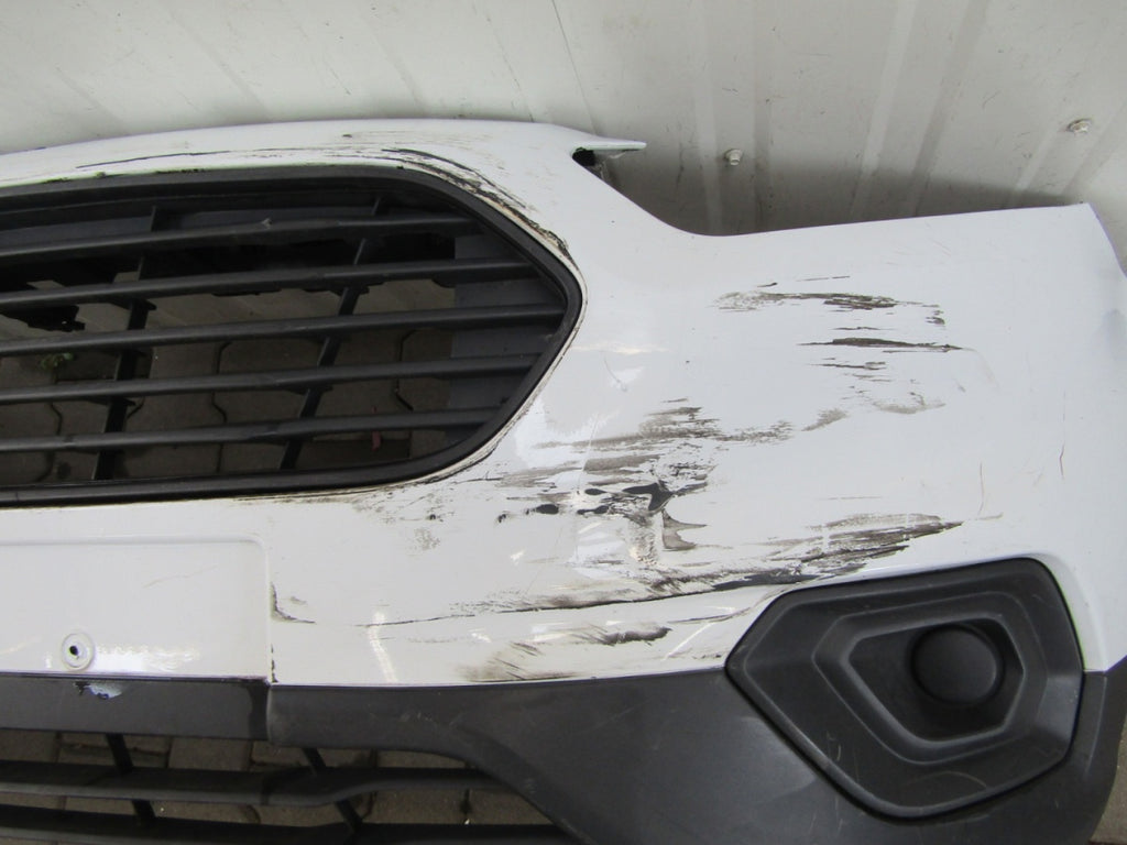 Prednji branik Ford Transit Courier Lift 18-