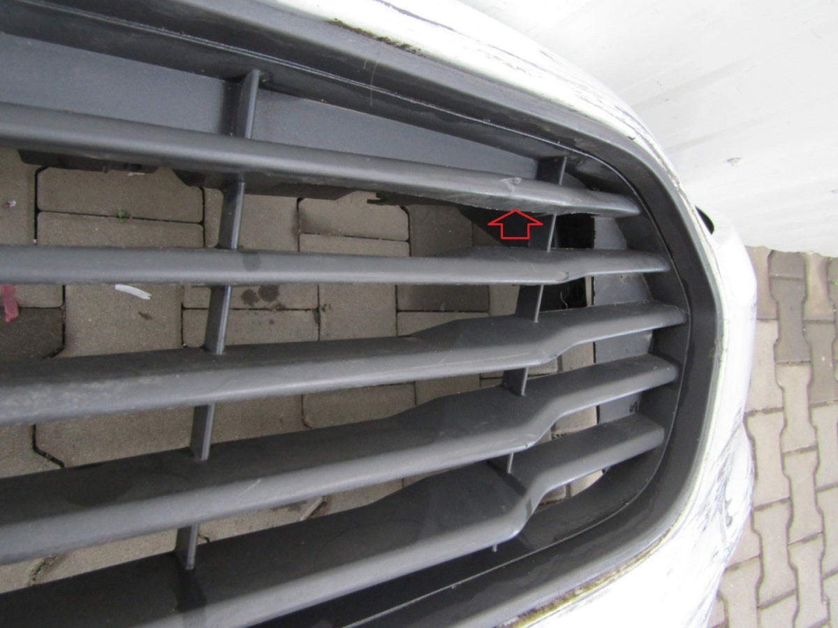 Prednji branik Ford Transit Courier Lift 18-