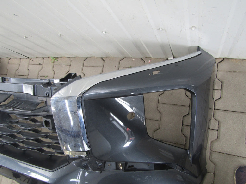 Prednji branik Mitsubishi L200 V 5 Lift 19-