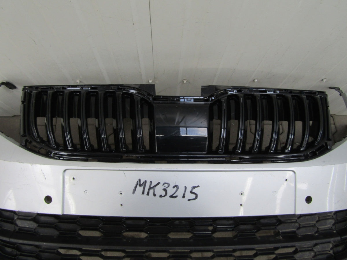 Prednji branik Skoda Octavia 3 III 5E0 Lift 16-