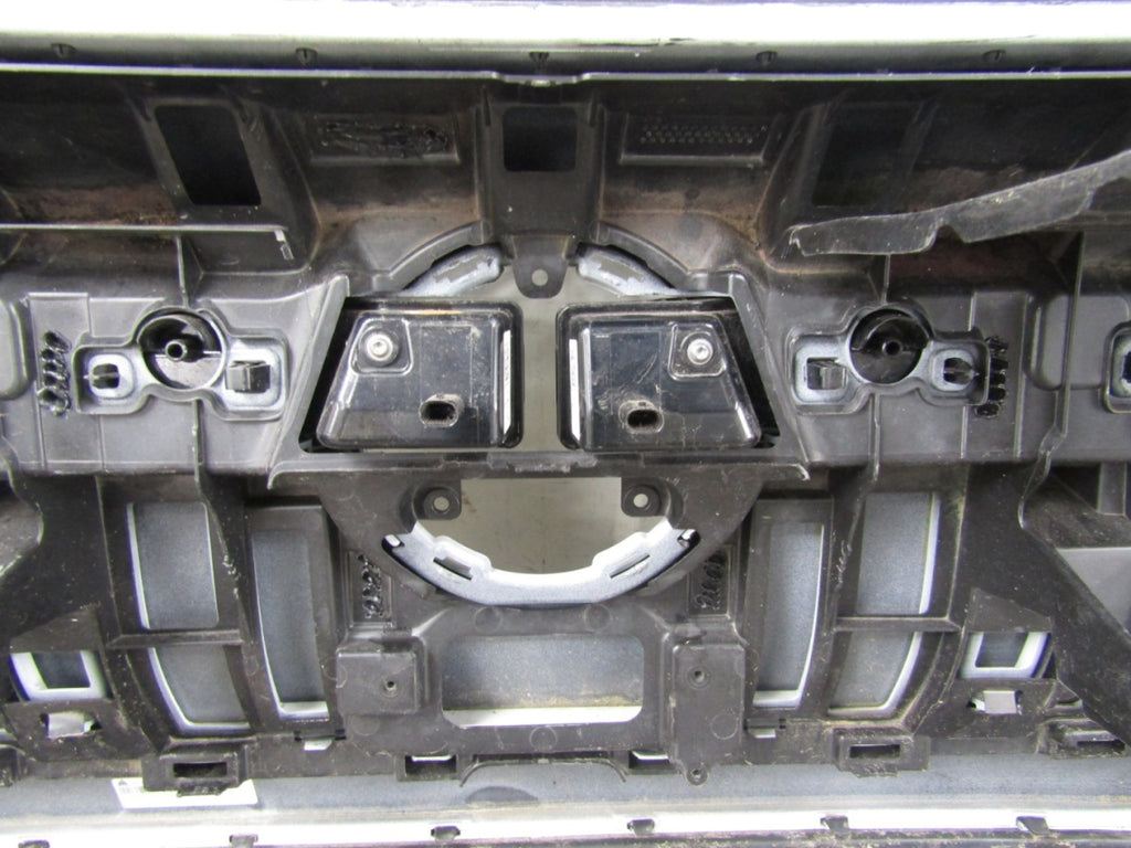 Prednji branik VW ID5 ID.5 ID 5 11E 22- PASKI LED