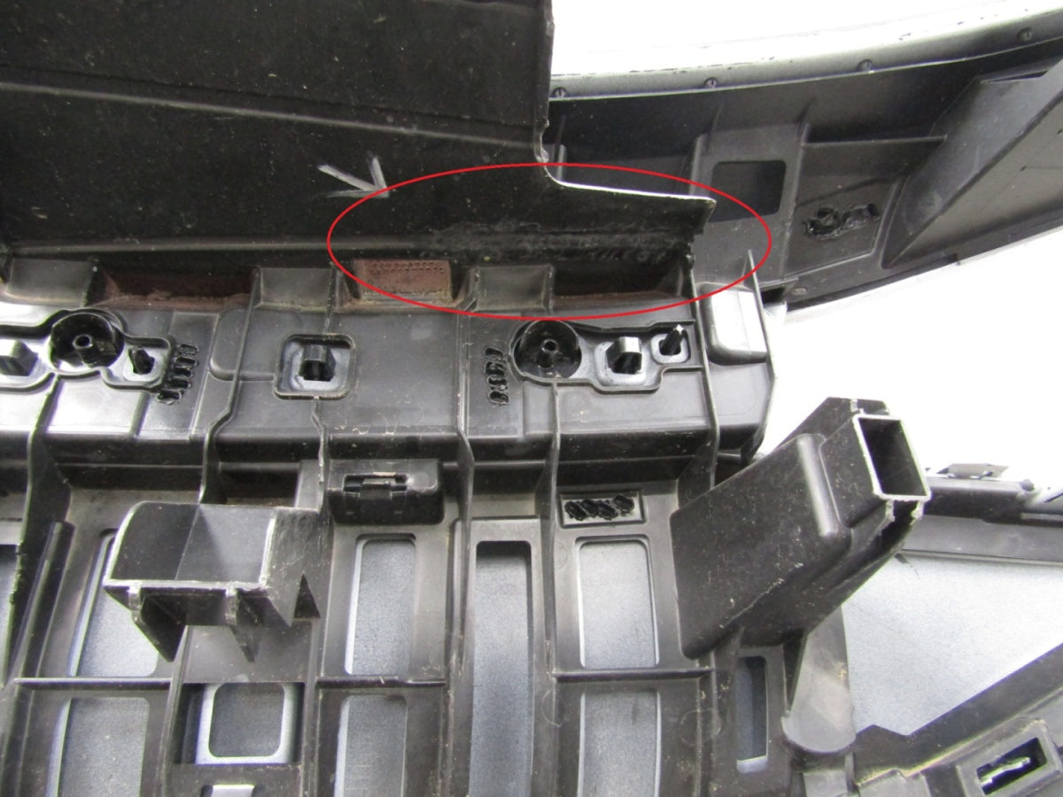 Prednji branik VW ID5 ID.5 ID 5 11E 22- PASKI LED