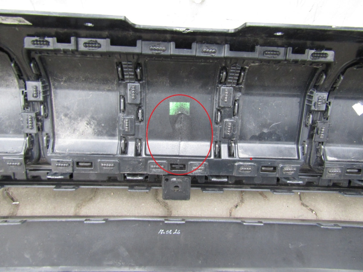 Prednji branik Jeep Avenger 23-