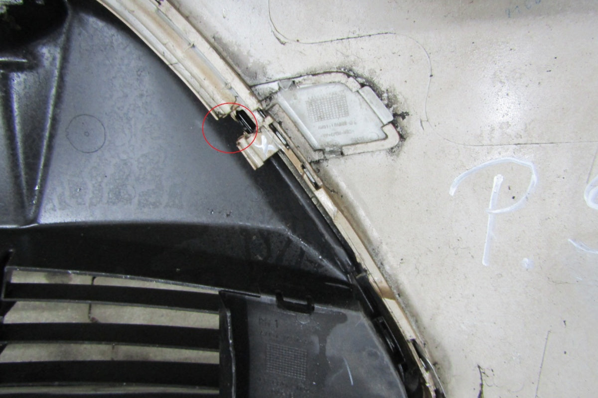 Prednji branik Ford C-Max MK2 II 10-14