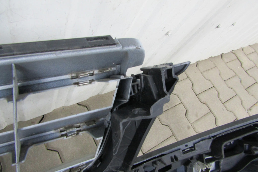 Prednji branik Mercedes C klasa 204 AMG lift 11-