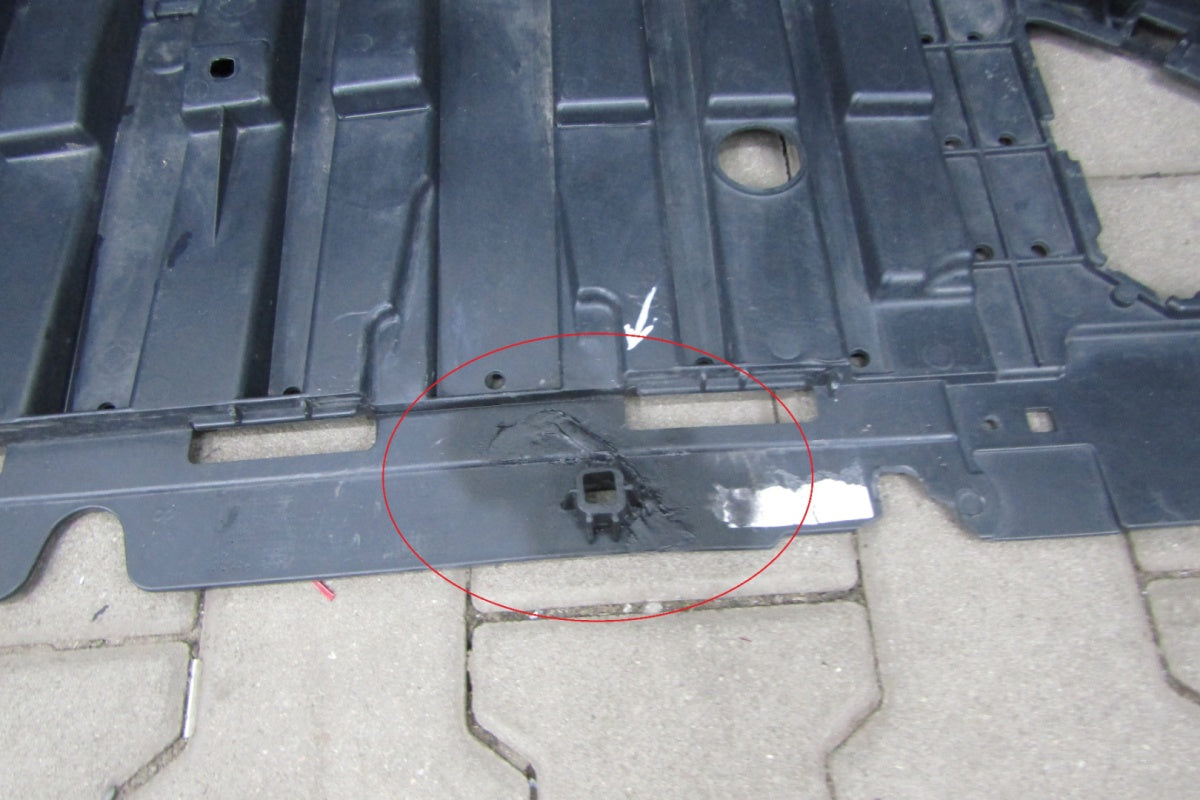 Prednji branik Renault Clio 4 IV Lift 16- (PODŁOGA)