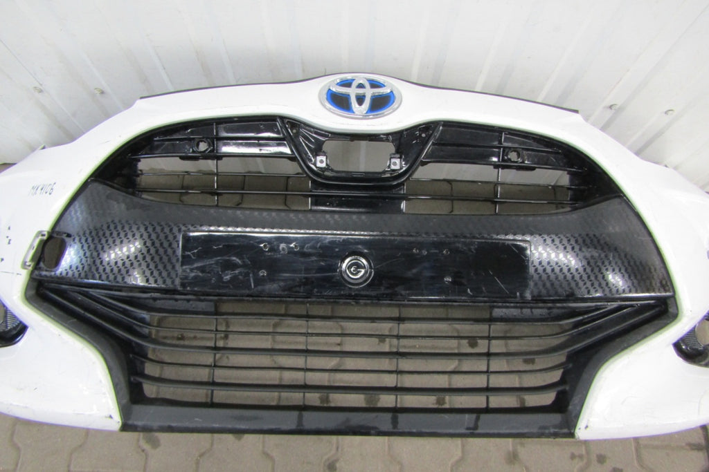 Prednji branik Toyota Yaris 4 IV 20-