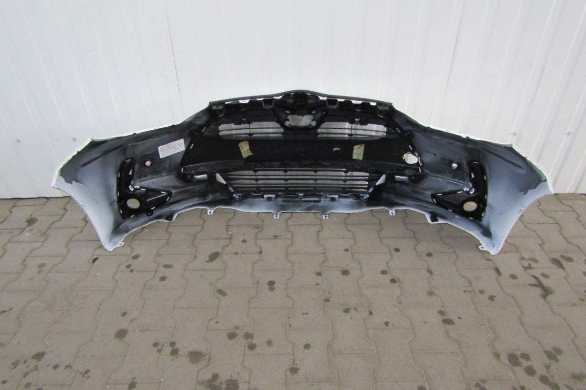 Prednji branik Toyota Yaris 4 IV 20-