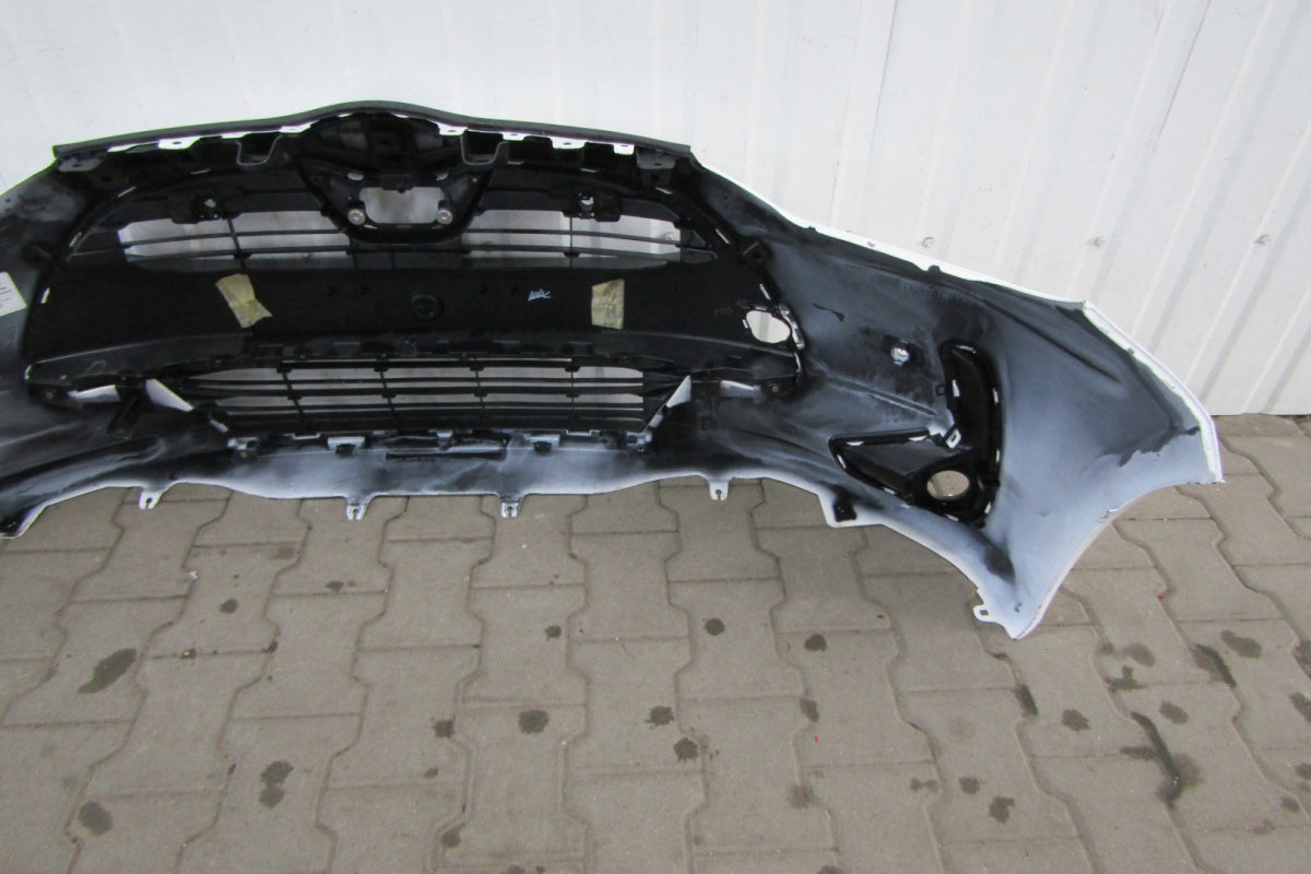 Prednji branik Toyota Yaris 4 IV 20-