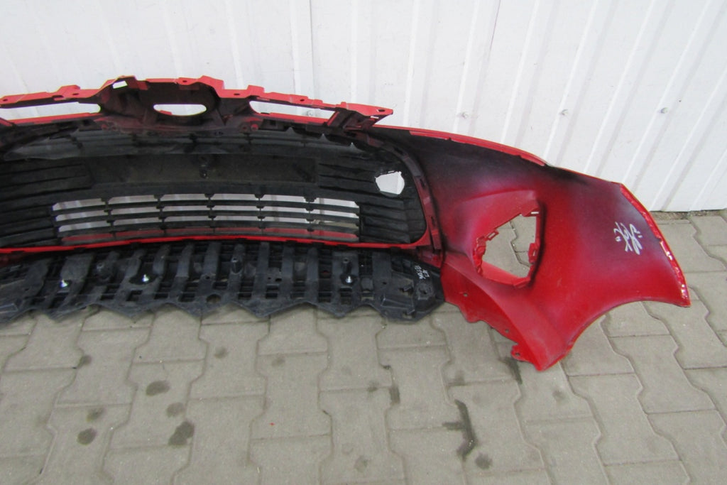 Prednji branik Toyota Yaris 3 III Lift 14-17