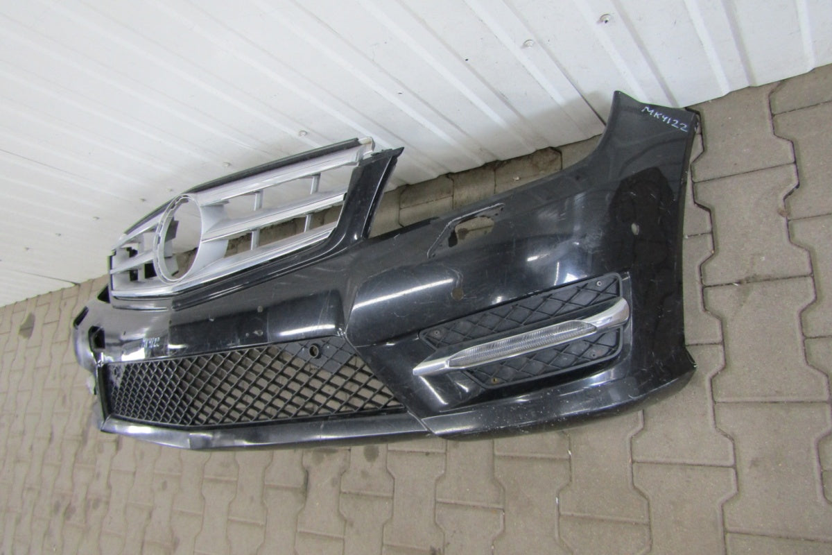 Prednji branik Mercedes C klasa 204 AMG lift 11- (LEDY)