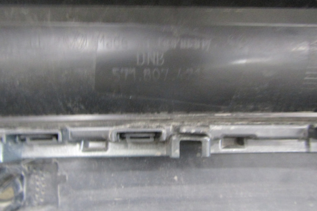 Zadnji branik Volskwagen VW Tiguan III 3 571 2023- ANTENA OTWIERANIA