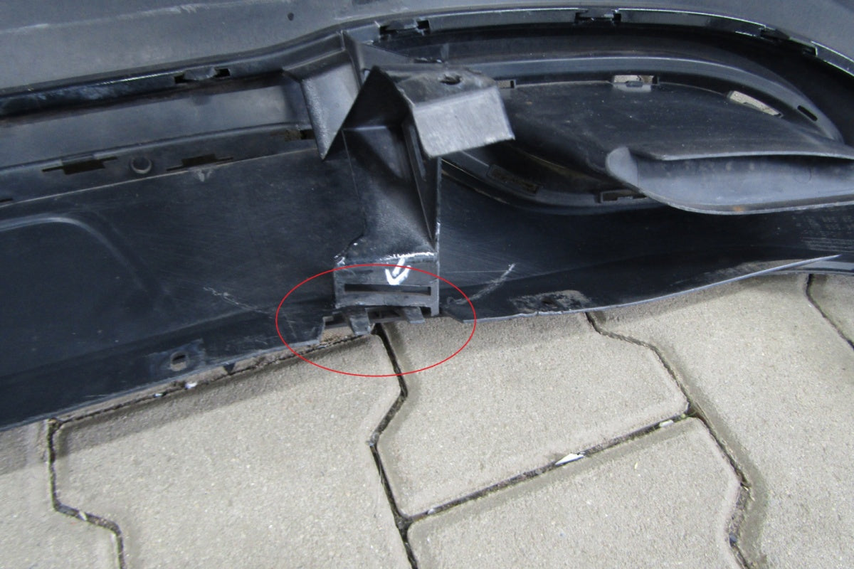 Zadnji branik MERCEDES A-KLASA W177 HB 18-